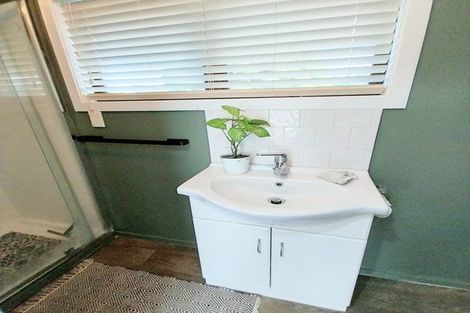 Photo of property in 180 Whirinaki Road, Eskdale, Napier, 4182