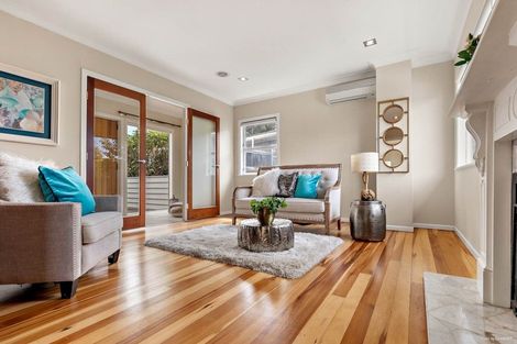 Photo of property in 8 Sandford Street, Campbells Bay, Auckland, 0630
