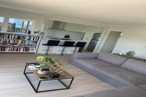 Photo of property in 1 Priestley Drive, Bucklands Beach, Auckland, 2014