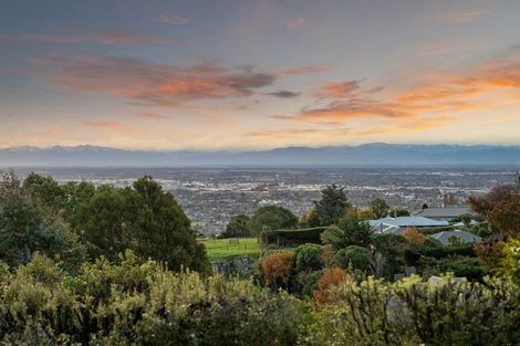 Photo of property in 7 Pentre Terrace, Cashmere, Christchurch, 8022