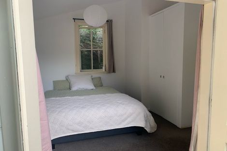 Photo of property in 183 Glenmore Street, Kelburn, Wellington, 6012