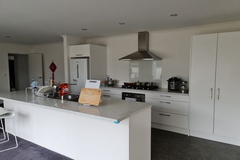 Photo of property in 90b/1 Endeavour Drive, Whitby, Porirua, 5024