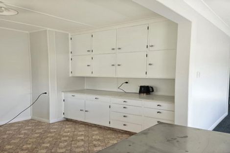 Photo of property in 37 Christian Street, Dannevirke, 4930