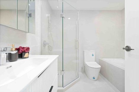 Photo of property in 35 Turret Lane, Hobsonville, Auckland, 0616