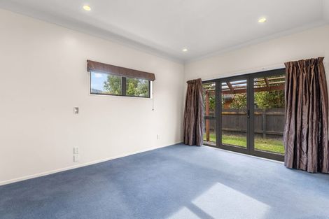 Photo of property in 31 Hoyte Place, Pukehangi, Rotorua, 3015