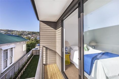 Photo of property in 74u5 Derwent Street, Island Bay, Wellington, 6023