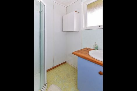 Photo of property in 519 Massey Road, Mangere, Auckland, 2022