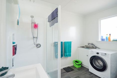 Photo of property in 48a-c Beatrice Street, Avenal, Invercargill, 9810