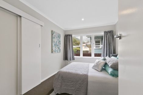 Photo of property in 22 Sunny Grove, Wainuiomata, Lower Hutt, 5014
