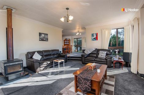 Photo of property in 61 Kinmont Crescent, Kinmont Park, Mosgiel, 9024