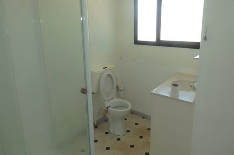 Photo of property in 9/30 Gifford Road, Papatoetoe, Auckland, 2025