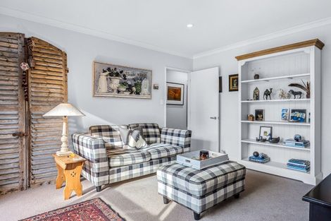 Photo of property in 1 Franklin Drive, Rangiora, 7400