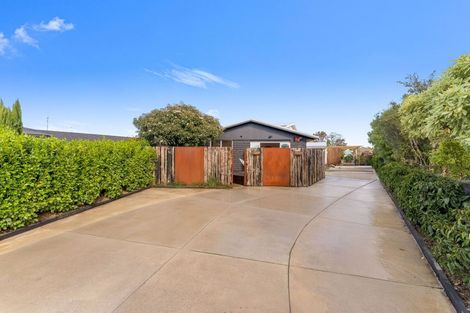 Photo of property in 22 Erica Street, Papanui, Christchurch, 8053