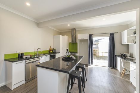 Photo of property in 849 Main Street, Roslyn, Palmerston North, 4414