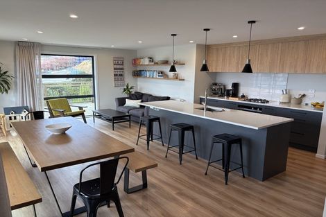 Photo of property in 14 Topsail Way, Whitby, Porirua, 5024