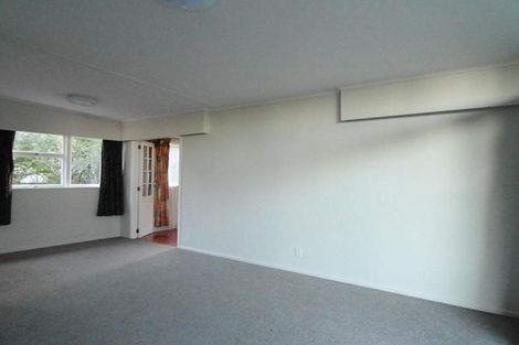 Photo of property in 8 Merchant Avenue, Te Atatu South, Auckland, 0610