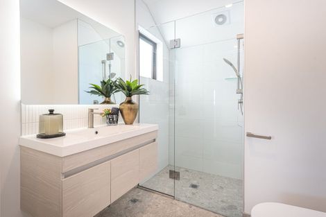 Photo of property in 2/211 Springfield Road, St Albans, Christchurch, 8014