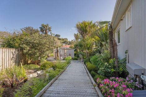 Photo of property in 18 Black Jack Road, Kuaotunu, Whitianga, 3592