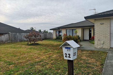 Photo of property in 22 Maghera Drive, East Tamaki Heights, Auckland, 2016