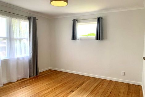 Photo of property in 1/5b Mcintyre Road, Mangere Bridge, Auckland, 2022