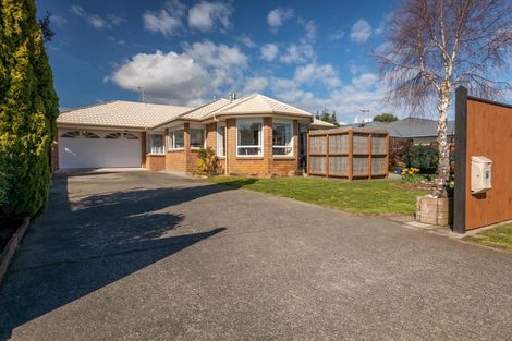 Photo of property in 94 Makarini Street, Paraparaumu, 5032