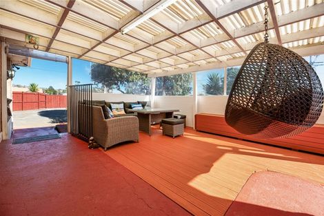 Photo of property in 82 Metcalfe Road, Ranui, Auckland, 0612