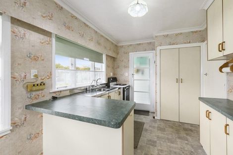 Photo of property in 46 George Street, Levin, 5510