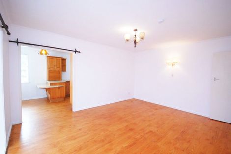 Photo of property in 14 Minaret Drive, Bucklands Beach, Auckland, 2014