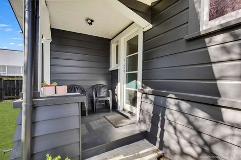 Photo of property in 194 Ferguson Street, West End, Palmerston North, 4412