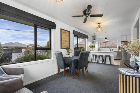 Photo of property in 53 Tuckers Road, Redwood, Christchurch, 8051