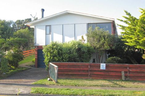 Photo of property in 16 Rothwell Street, Titahi Bay, Porirua, 5022