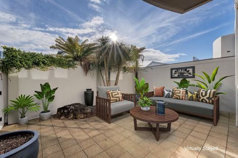 Photo of property in 6/29 Third Avenue, Tauranga, 3110