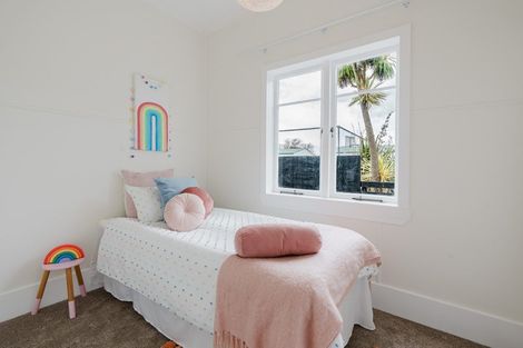 Photo of property in 80 Beechey Street, Pirongia, 3802