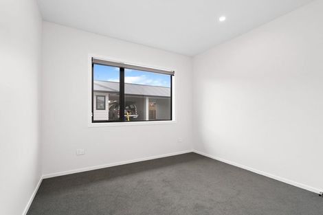 Photo of property in 74u2 Claude Street, Fairfield, Hamilton, 3214