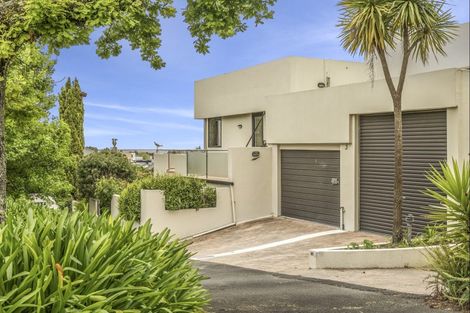 Photo of property in 3/27 Shelbourne Street, Nelson, 7010