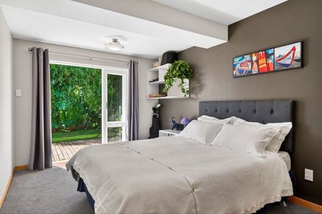 Photo of property in 23 Cliff Road, Torbay, Auckland, 0630
