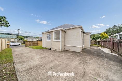 Photo of property in 10 Hughes Crescent, Taita, Lower Hutt, 5011