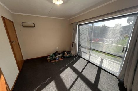 Photo of property in 28 Watson Street, Strandon, New Plymouth, 4312