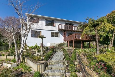 Photo of property in 7 Makatote Grove, Churton Park, Wellington, 6037