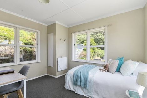 Photo of property in 68 Lees Grove, Wainuiomata, Lower Hutt, 5014
