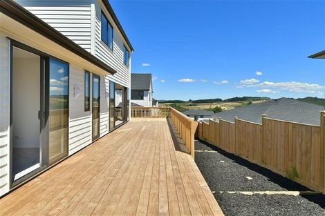 Photo of property in 239 West Hoe Heights, Orewa, 0931