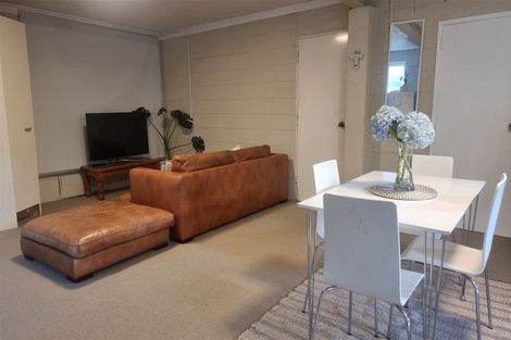 Photo of property in 21 Helvetia Road, Pukekohe, 2120
