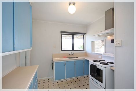 Photo of property in 8 Kennedy Street, Foxton Beach, Foxton, 4815
