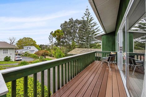 Photo of property in 37 Haseler Crescent, Howick, Auckland, 2014