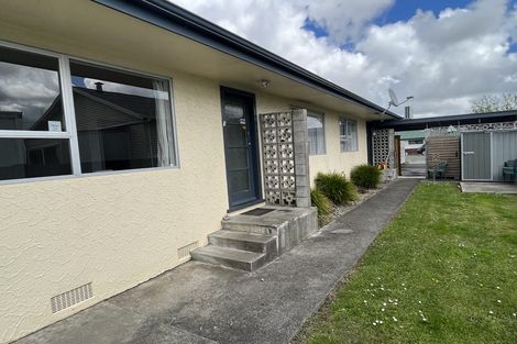 Photo of property in 35 Mcgiffert Street, Palmerston North, 4410