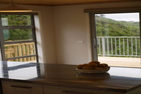 Photo of property in 25 Grumman Lane, Newlands, Wellington, 6037