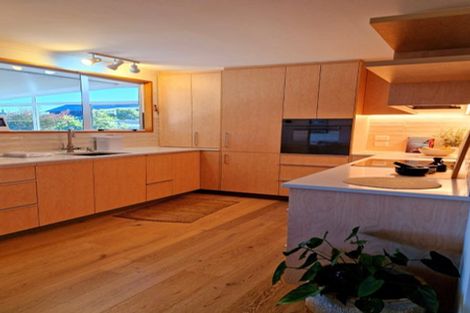 Photo of property in 2/79 Wiggins Street, Sumner, Christchurch, 8081