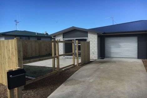 Photo of property in 2u2 Hilton Road, Saint Andrews, Hamilton, 3200