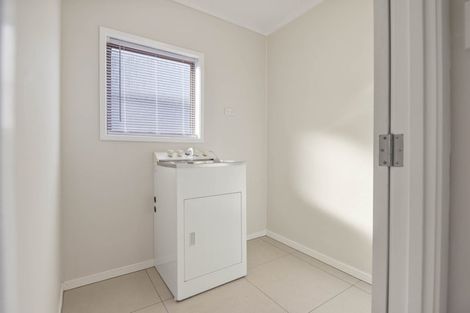 Photo of property in 12 Everard Avenue, Army Bay, Whangaparaoa, 0930