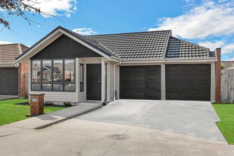 Photo of property in 21 Tarapiroe Avenue, Takanini, 2112